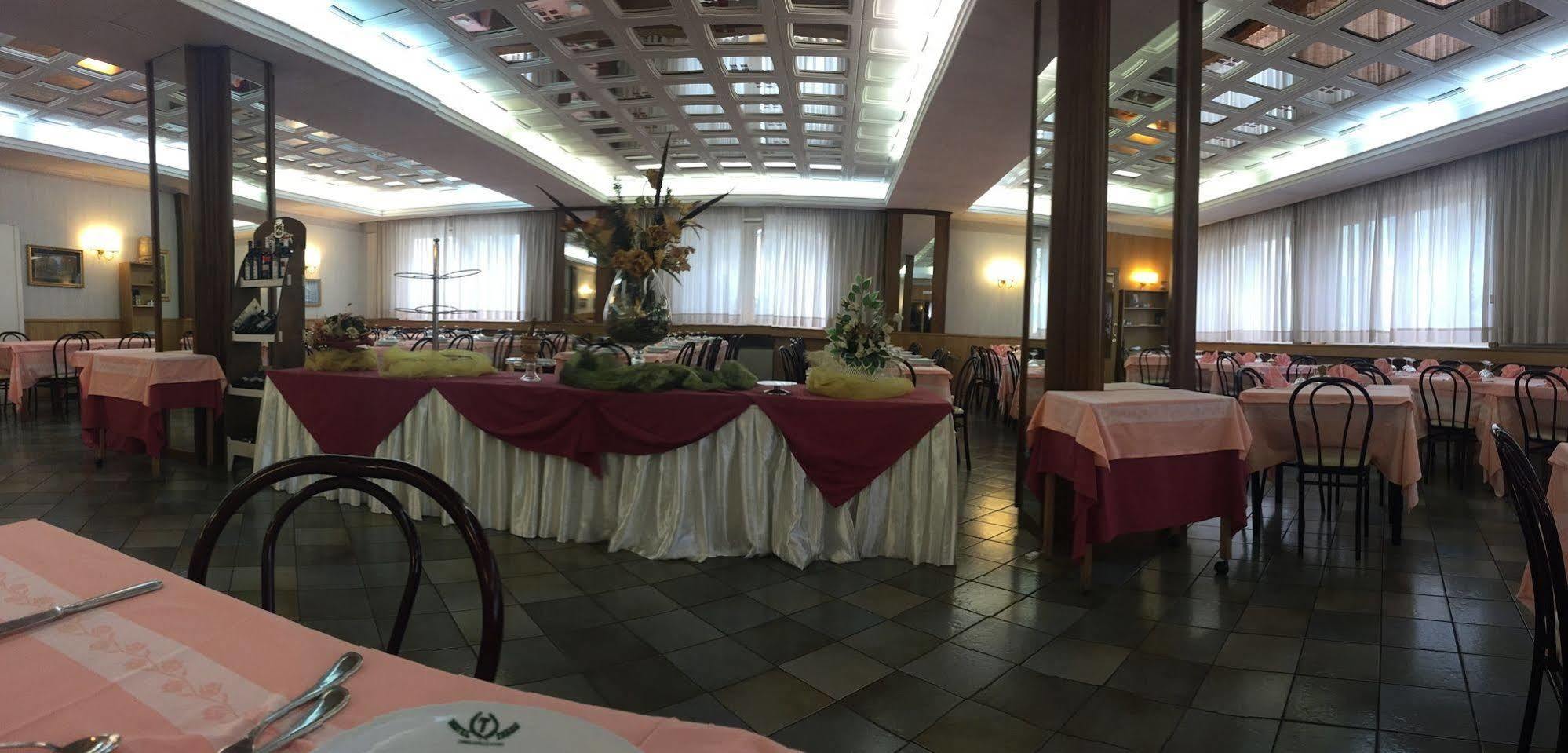 Hotel Tasso Camigliatello Silano Zewnętrze zdjęcie