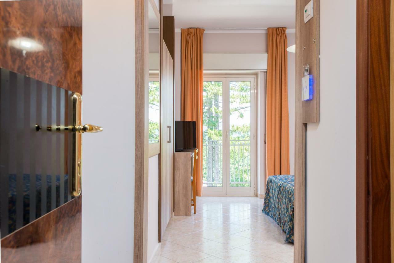 Hotel Tasso Camigliatello Silano Zewnętrze zdjęcie
